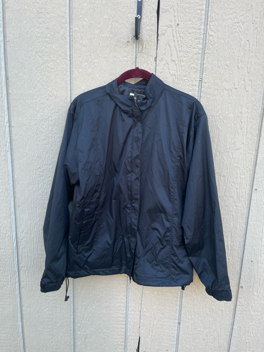 Nike Black Climafit Windbreaker Jacket Women’s Medium (8-10)